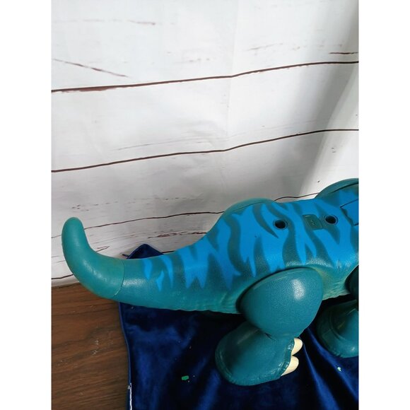 PLAYSKOOL Hero Chomp‎ Squad Blue Green With Helmet BLAZEASAURUS. - Picture 6 of 7